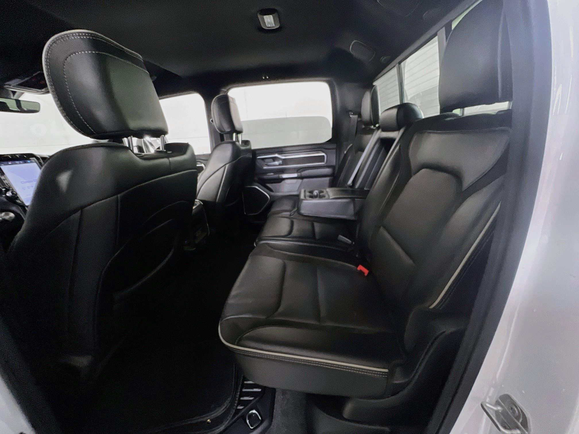 Used 2023 RAM 1500 Laramie AWD/4WD image 24