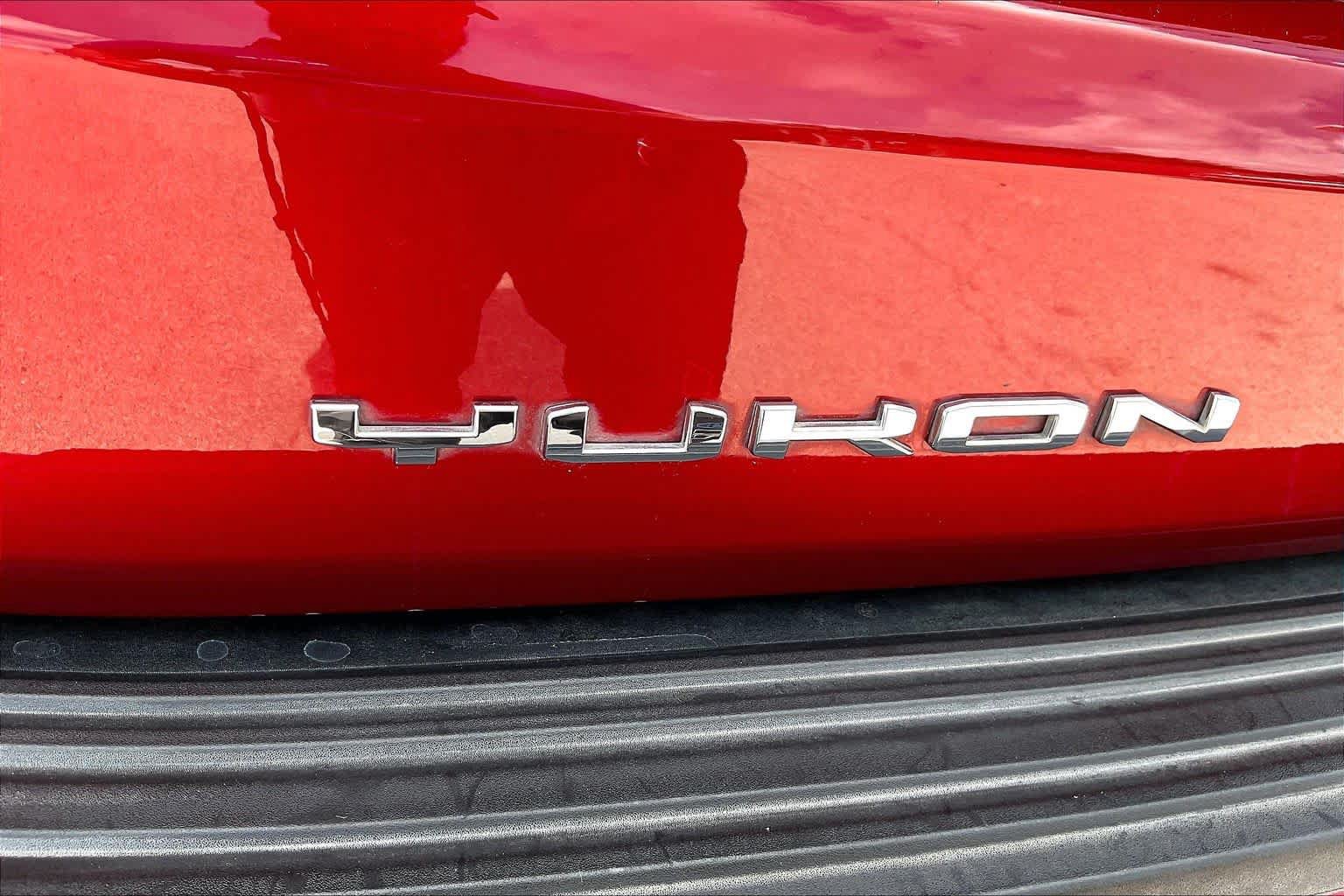 Certified 2023 GMC Yukon SLT RWD image 10