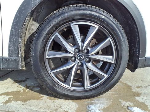 Used 2018 MAZDA CX-5 Touring image 9