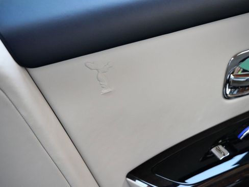 Certified 2023 Rolls-Royce Phantom Sedan RWD image 27
