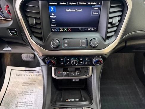 Used 2021 GMC Acadia Denali w/ Denali Ultimate Package AWD/4WD image 27