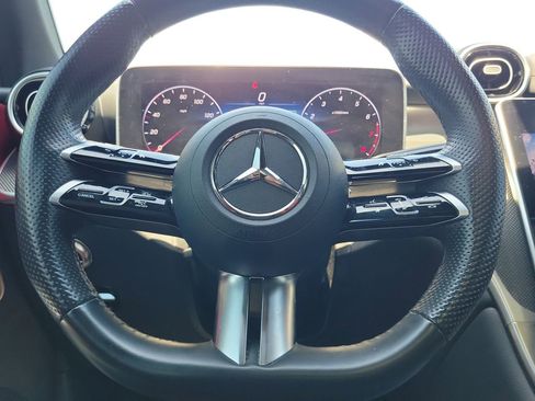 Used 2023 Mercedes-Benz GLC 300 image 30
