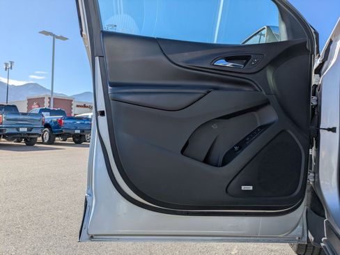 Used 2020 Chevrolet Equinox Premier AWD/4WD image 14