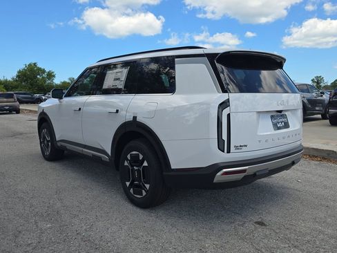 New 2027 Kia Telluride EX FWD image 6