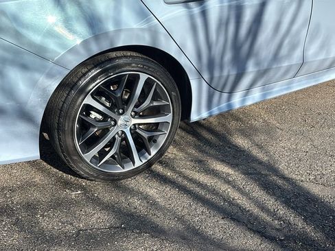 Used 2024 Honda Civic Touring image 8