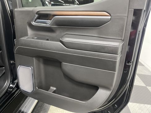 Used 2024 GMC Sierra 1500 Denali image 18