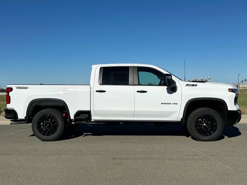 New 2026 Chevrolet Silverado 2500 LT w/ Trail Boss Package image 3