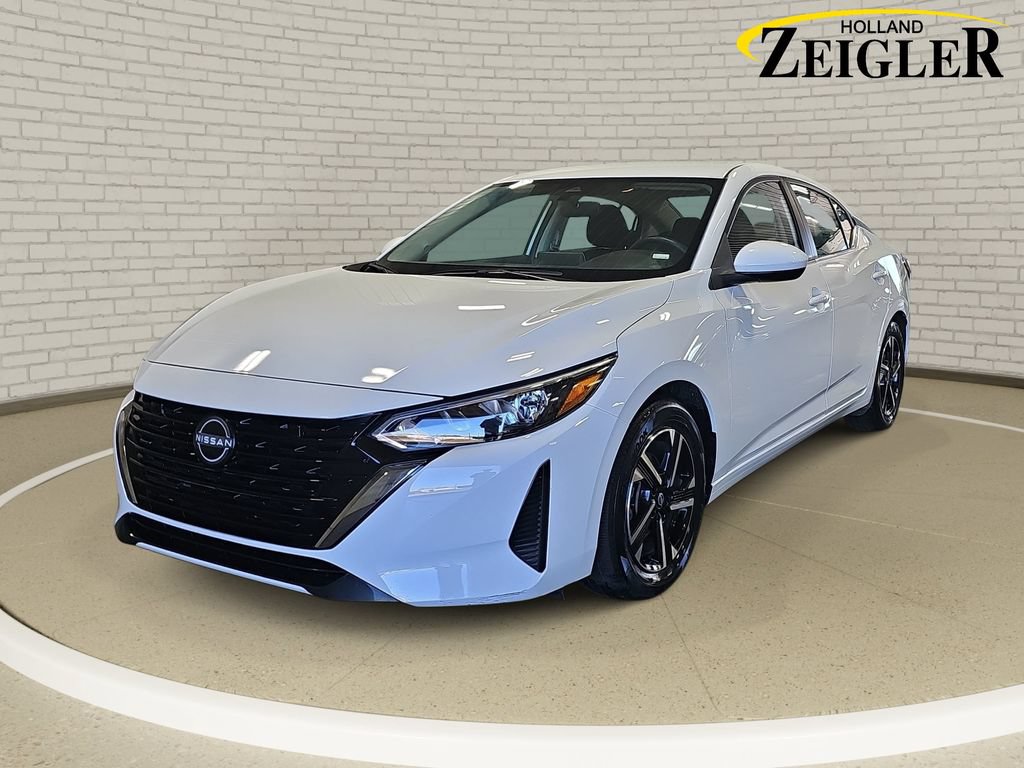 Used 2025 Nissan Sentra SV FWD image 1