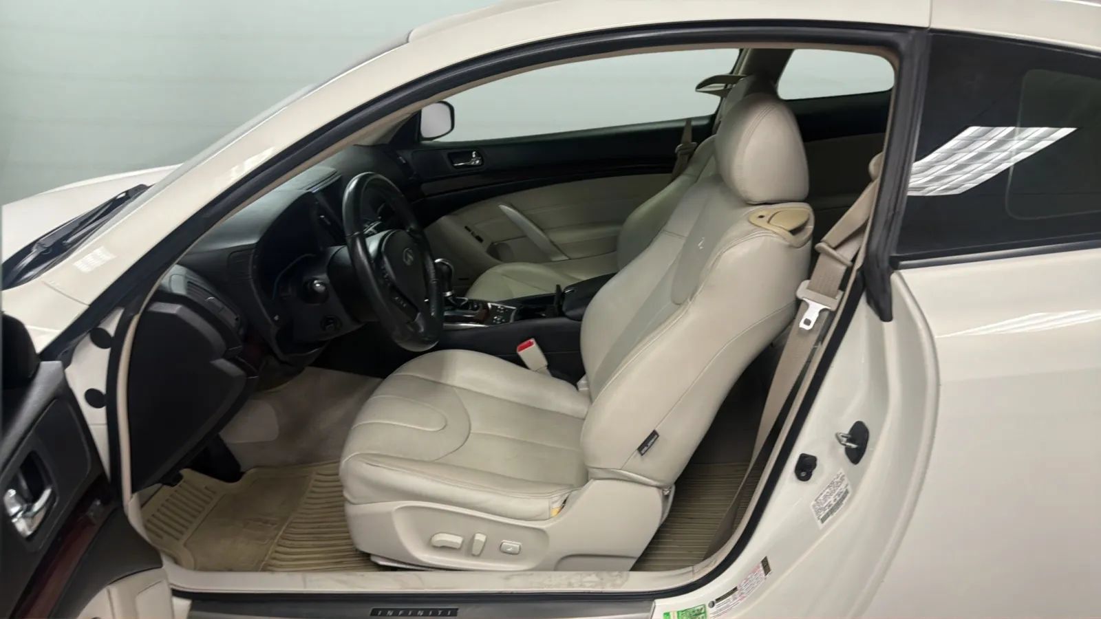 Used 2013 INFINITI G37 Journey w/ Premium Pkg RWD image 21