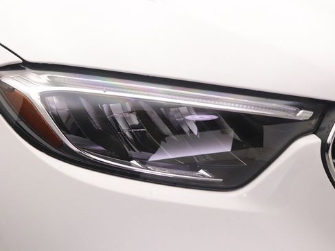 Certified 2026 Mercedes-Benz GLC 300 image 28