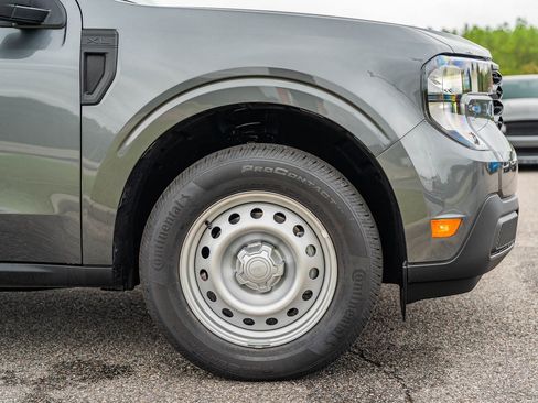 New 2025 Ford Maverick XL image 6