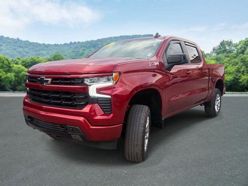 Used 2023 Chevrolet Silverado 1500 RST w/ Z71 Off-Road Package AWD/4WD image 24