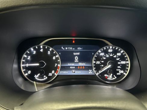 Used 2024 Nissan Frontier SV w/ SV Convenience Package AWD/4WD image 24