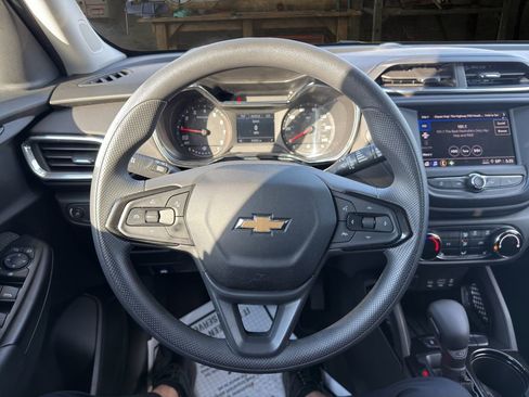 Certified 2023 Chevrolet TrailBlazer LT FWD image 16