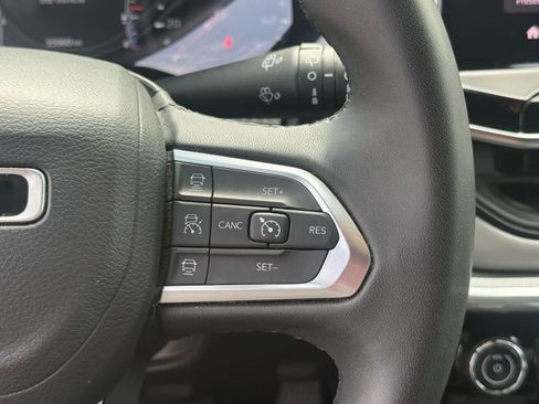 Used 2024 Jeep Compass Limited AWD/4WD image 19