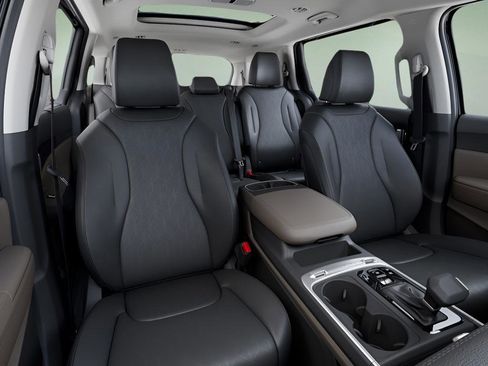 New 2026 Kia Carnival SX image 15