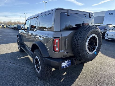 New 2025 Ford Bronco Outer Banks w/ Sasquatch Package image 5