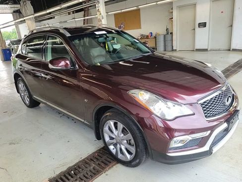 Used 2017 INFINITI QX50 AWD w/ Premium Plus Package image 2