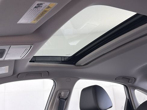 Used 2024 Honda Civic Touring image 18