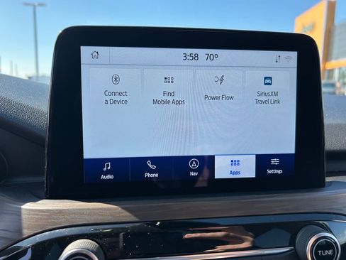 Used 2020 Ford Escape Titanium w/ Titanium Premium Package 2.0 image 13