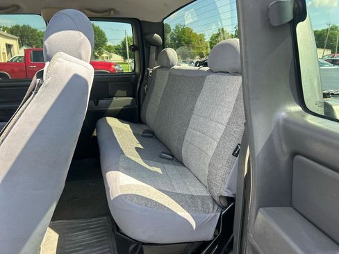 Used 2006 Chevrolet Silverado 2500 LT w/ Heavy-Duty Power Package AWD/4WD image 11