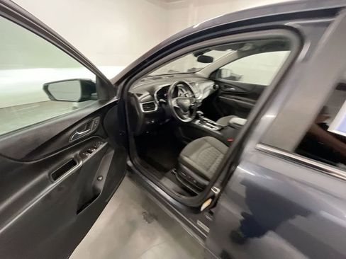 Used 2022 Chevrolet Equinox LT image 10