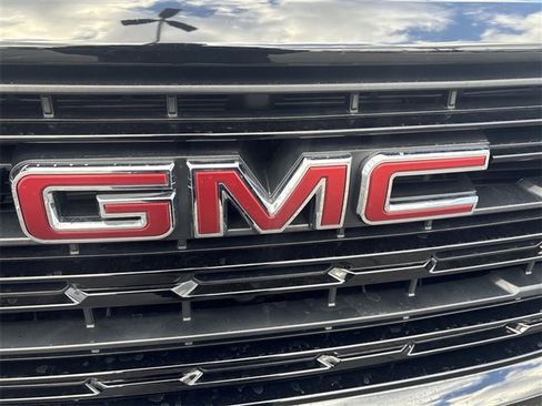 Certified 2025 GMC Sierra 1500 Elevation image 30