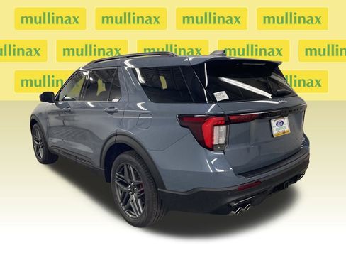 New 2026 Ford Explorer ST AWD/4WD image 9