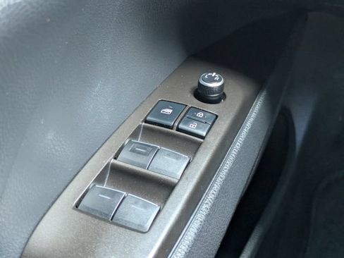 Used 2021 Toyota Camry XSE FWD image 23