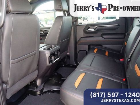 Used 2023 GMC Sierra 1500 AT4 w/ AT4 Premium Package AWD/4WD image 22