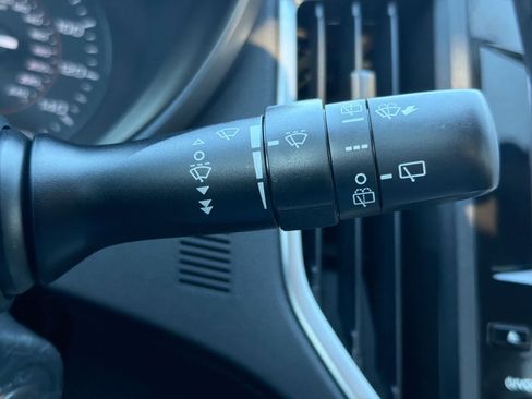 Used 2020 Subaru Crosstrek 2.0i Premium image 26