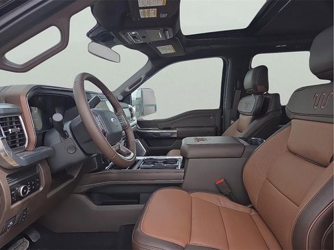 New 2025 Ford F350 King Ranch w/ Chrome Package image 11