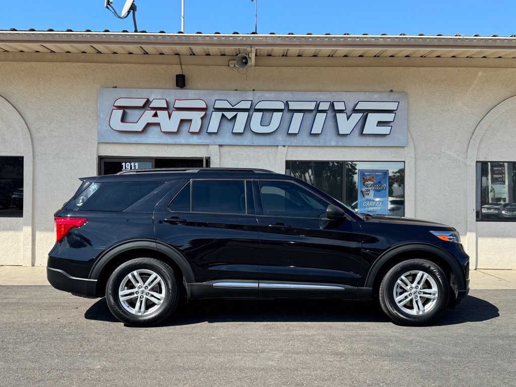 Used 2022 Ford Explorer XLT RWD image 3