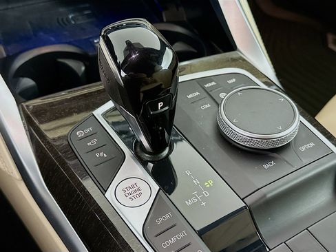 Used 2023 BMW M440i Convertible w/ Premium Package RWD image 25