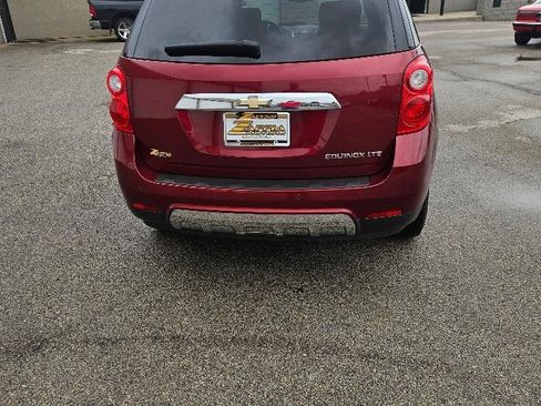 Used 2011 Chevrolet Equinox LTZ FWD image 4