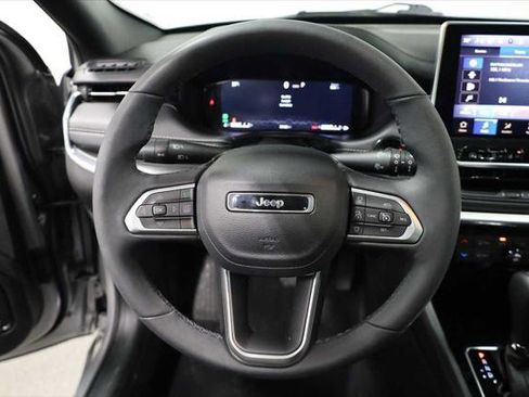 Used 2023 Jeep Compass High Altitude AWD/4WD image 23