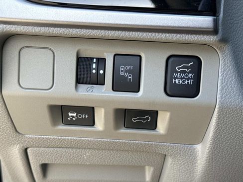 Used 2018 Subaru Forester 2.5i Limited image 42