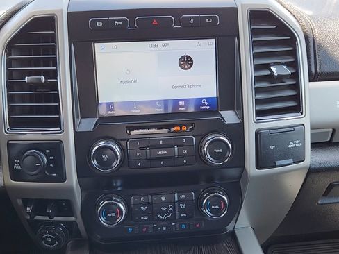 Certified 2021 Ford F250 Lariat w/ Lariat Value Package AWD/4WD image 13