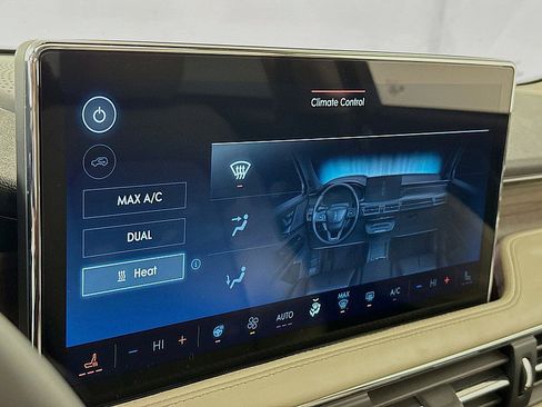 New 2026 Lincoln Corsair Grand Touring image 18