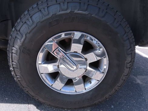 Used 2006 HUMMER H3 AWD/4WD image 16
