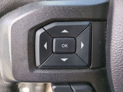 Used 2020 Ford F150 XLT w/ Equipment Group 302A Luxury AWD/4WD image 11