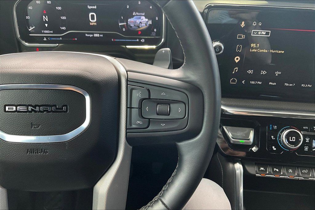 Used 2024 GMC Sierra 1500 Denali w/ Denali Reserve Package AWD/4WD image 12