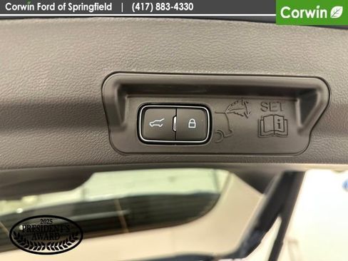 New 2026 Ford Explorer Active w/ Active Comfort Package AWD/4WD image 32