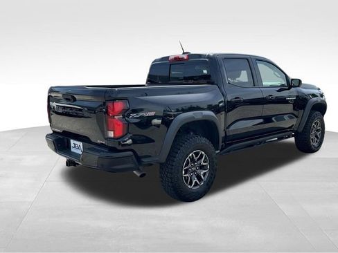 Certified 2025 Chevrolet Colorado ZR2 w/ Technology Package AWD/4WD image 26