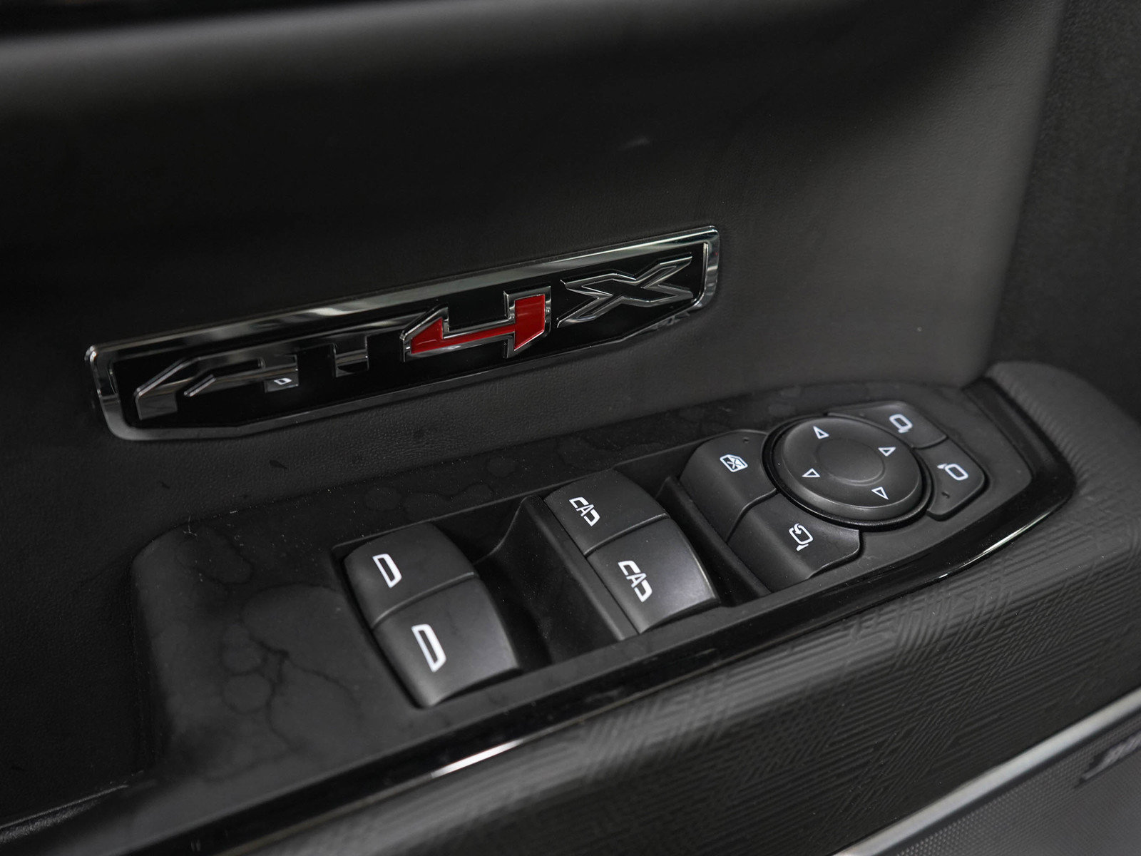 Used 2023 GMC Sierra 1500 AT4X AWD/4WD image 21