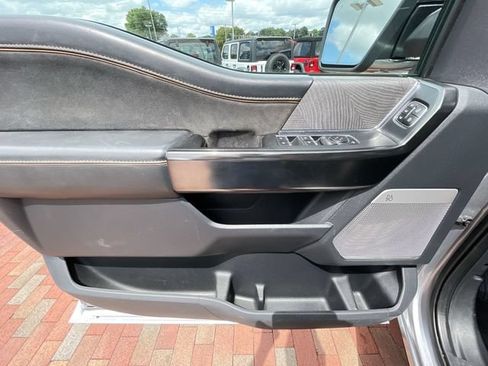 Used 2023 Ford F150 Platinum RWD image 10