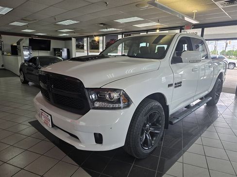 Used 2018 RAM 1500 Sport w/ Convenience Group AWD/4WD image 2