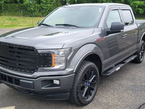 Used 2020 Ford F150 XLT w/ Equipment Group 302A Luxury AWD/4WD image 3