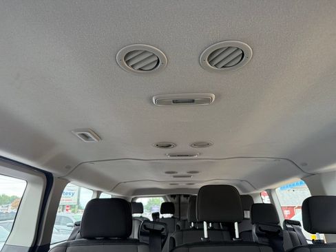 Used 2023 Ford Transit 350 XLT RWD image 32