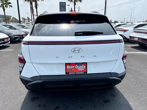 New 2026 Hyundai Kona SEL Sport FWD image 6